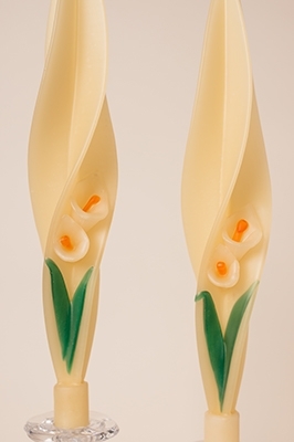 Cala Lilly Candle-twised Beeswax Candles